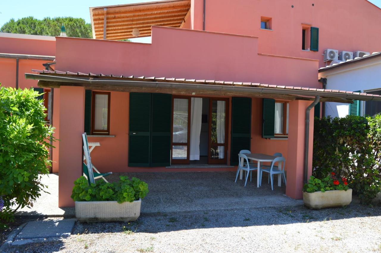 Pozzo Al Moro Village Marina di Campo Extérieur photo